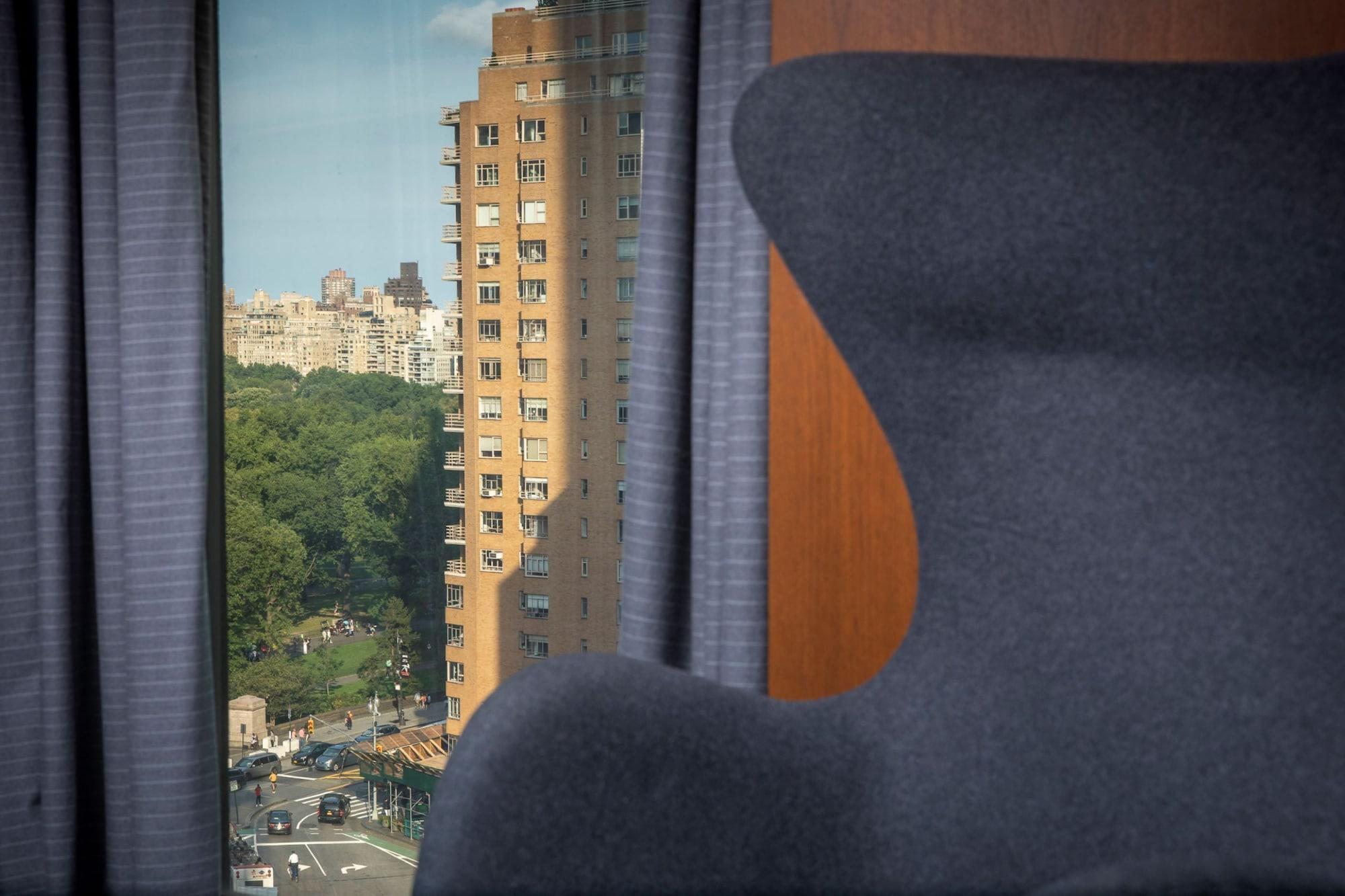 6 Columbus Central Park Hotel Ню Йорк Екстериор снимка