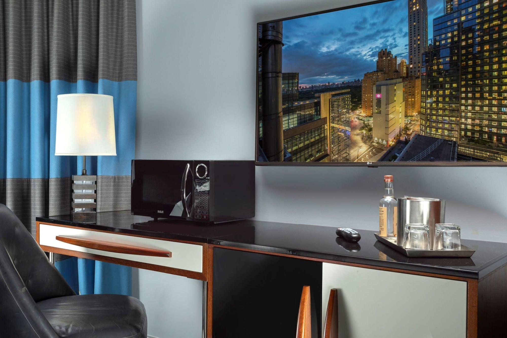 6 Columbus Central Park Hotel Ню Йорк Екстериор снимка